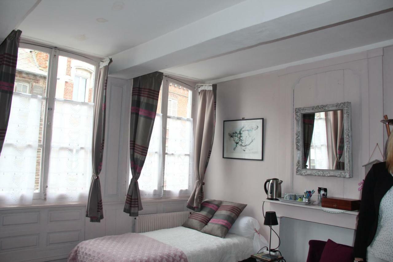 Bed and Breakfast Les Capucines Abbeville Zewnętrze zdjęcie